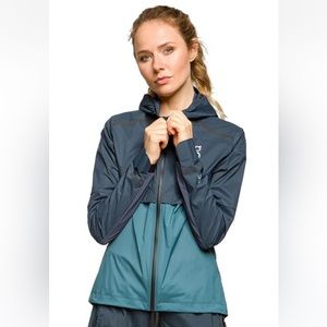 On Running Weather Jacket